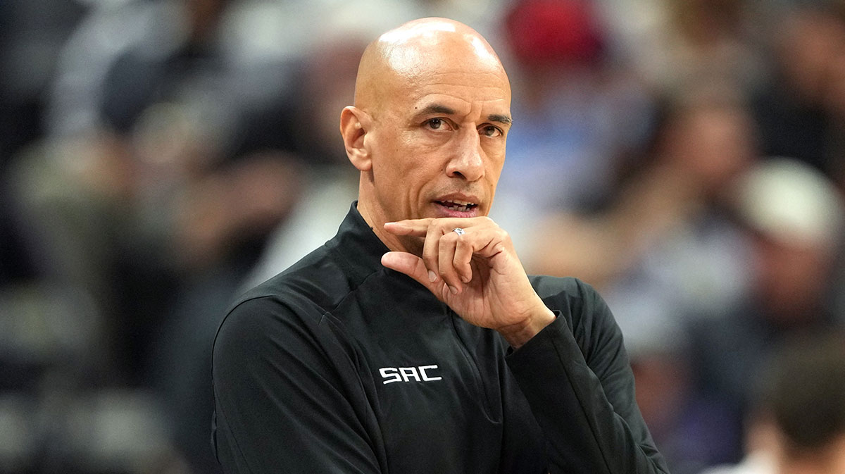 Kings rumors: Sacramento undecided on Doug Christie future despite backing from players