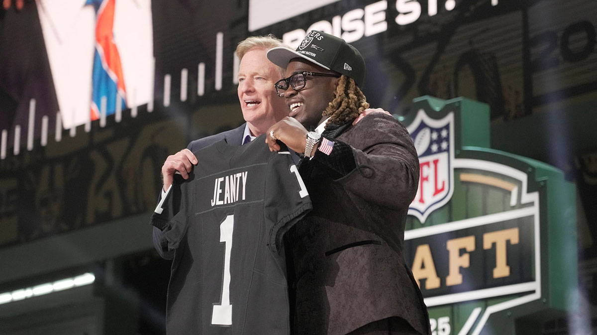 Raiders’ Ashton Jeanty reveals Chip Kelly’s demand to fix ‘Michael Myers’ stance